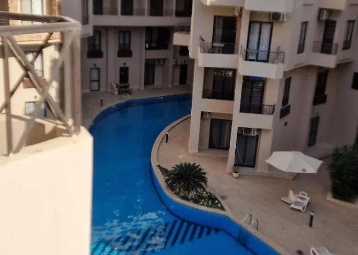 Aqua Tropical Cosy 2 Bedroomed Flat Apartamento